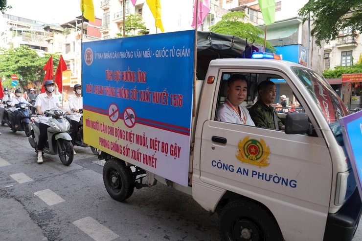 PHƯỜNG VĂN MIẾU - QUỐC TỬ GIÁM: TĂNG CƯỜNG CÁC BIỆN PHÁP CHỦ ĐỘNG PHÒNG, CHỐNG SỐT XUẤT HUYẾT- Ảnh 3.
