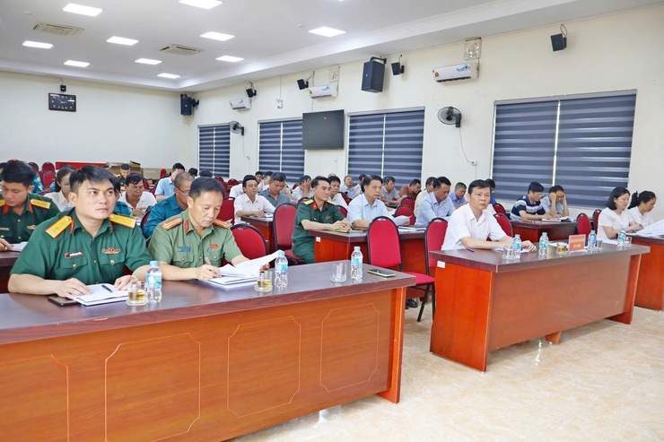 Xã Đoài Phương sơ kết công tác quân sự, quốc phòng 6 tháng đầu năm 2026 và tổng kết thi hành các Luật về quốc phòng, an ninh


- Ảnh 2.