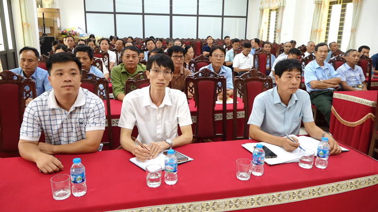 Ủy ban MTTQ Việt Nam xã Vật Lại đã tổ chức hội nghị triển khai kế hoạch tuyên truyền công tác sắp xếp thôn trên địa bàn xã- Ảnh 2.