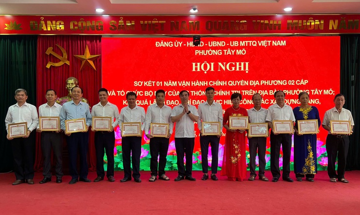 Đảng ủy phường Tây Mỗ: Đổi mới phương thức lãnh đạo, tối ưu hóa bộ máy chính quyền địa phương hai cấp- Ảnh 11.