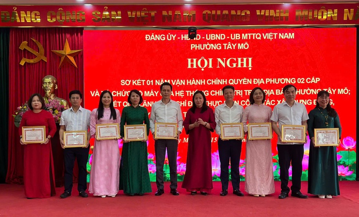 Đảng ủy phường Tây Mỗ: Đổi mới phương thức lãnh đạo, tối ưu hóa bộ máy chính quyền địa phương hai cấp- Ảnh 9.