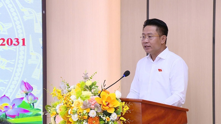 Đại biểu HĐND thành phố Hà Nội - Đơn vị bầu cử số 13 tiếp xúc cử tri trước kỳ họp giữa năm- Ảnh 6.