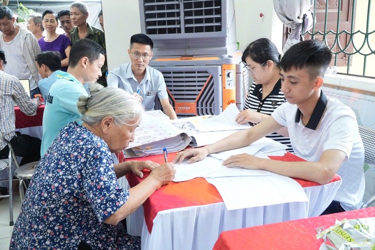 HƠN 600 TỶ ĐỒNG ĐƯỢC CHI TRẢ, BỒI THƯỜNG CHO 165 HỘ DÂN THÔN ƯỚC LỄ THUỘC DỰ ÁN KHU ĐÔ THỊ THỂ THAO QUỐC TẾ HÀ NỘI.- Ảnh 2.