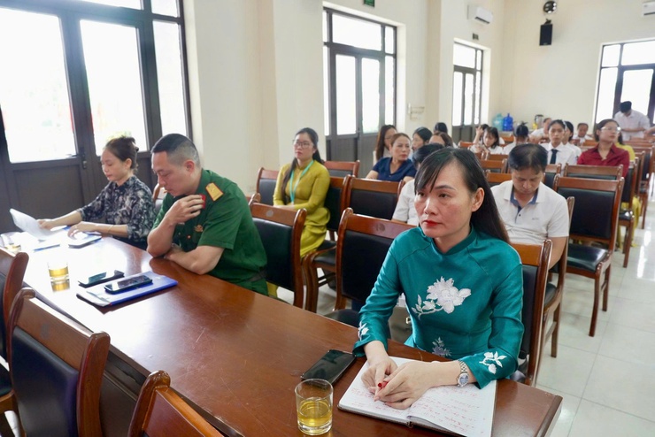 Xã Thiên Lộc tổng kết Cuộc thi Chính luận bảo vệ nền tảng tư tưởng của Đảng và triển khai nhiệm vụ 6 tháng cuối năm 2026 của Ban công tác 35- Ảnh 6.
