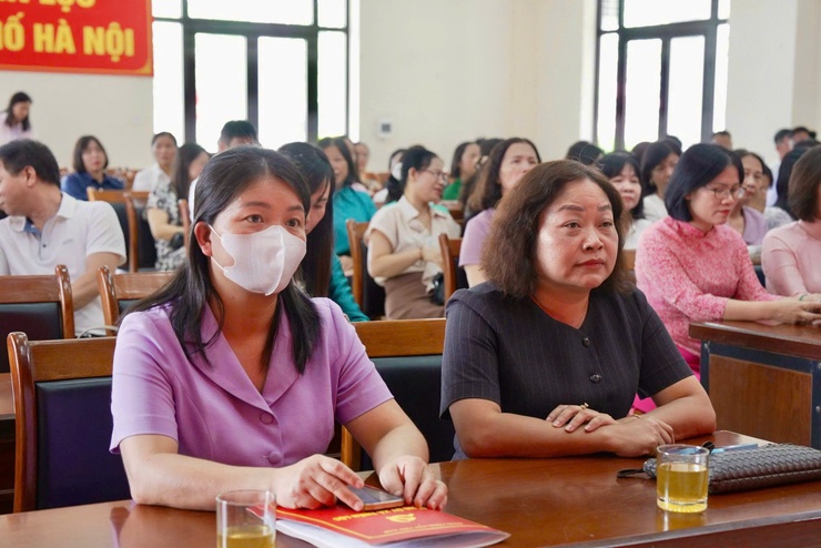 Xã Thiên Lộc tổng kết Cuộc thi Chính luận bảo vệ nền tảng tư tưởng của Đảng và triển khai nhiệm vụ 6 tháng cuối năm 2026 của Ban công tác 35- Ảnh 5.