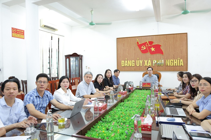 Hội thảo khoa học cấp quốc gia với chủ đề "Một số vấn đề lý luận và thực tiễn về hoàn thiện mô hình chính quyền địa phương hai cấp"  - Ảnh 2.
