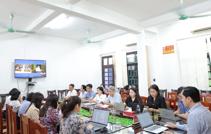 Hội thảo khoa học cấp quốc gia với chủ đề "Một số vấn đề lý luận và thực tiễn về hoàn thiện mô hình chính quyền địa phương hai cấp"  - Ảnh 3.