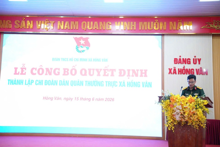 Lễ công bố quyết định thành lập chi đoàn dân quân thường trực xã Hồng Vân- Ảnh 3.