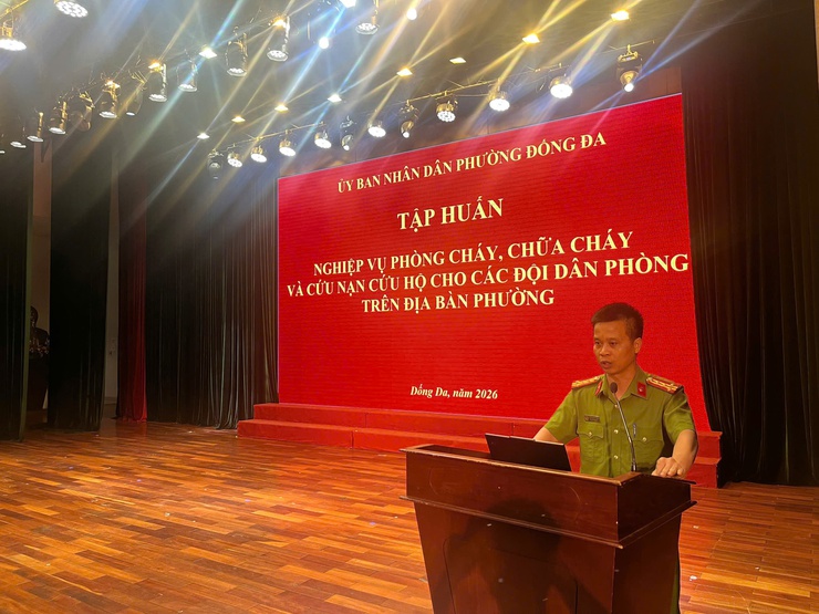 Phường Đống Đa: Huấn luyện nghiệp vụ phòng cháy, chữa cháy cho lực lượng dân phòng năm 2026- Ảnh 8.