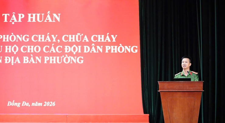 Phường Đống Đa: Huấn luyện nghiệp vụ phòng cháy, chữa cháy cho lực lượng dân phòng năm 2026- Ảnh 5.