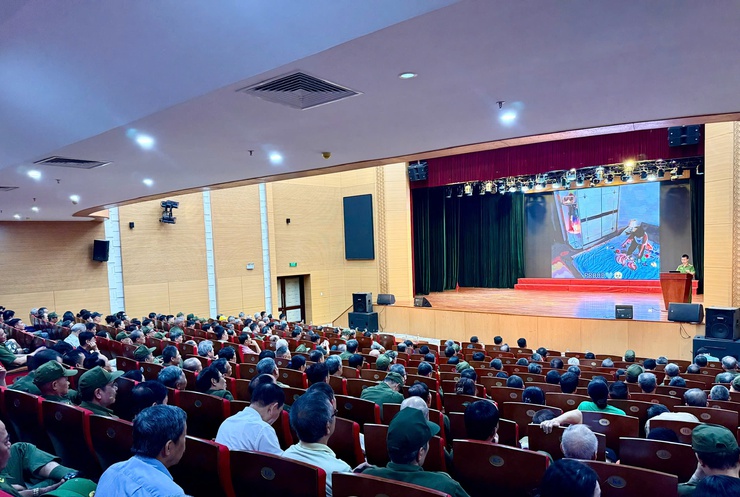 Phường Đống Đa: Huấn luyện nghiệp vụ phòng cháy, chữa cháy cho lực lượng dân phòng năm 2026- Ảnh 4.