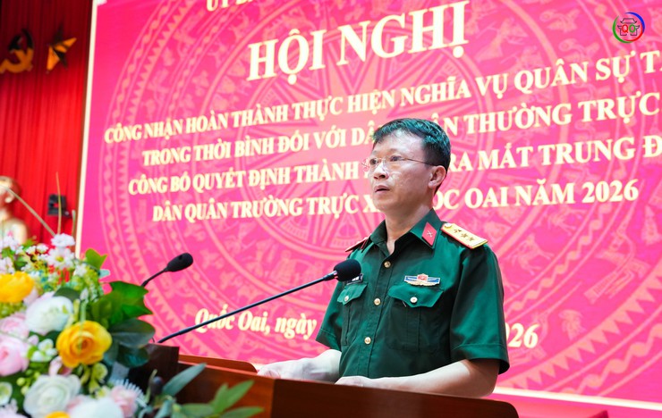 XÃ QUỐC OAI TỔ CHỨC HỘI NGHỊ CÔNG NHẬN HOÀN THÀNH NGHĨA VỤ DÂN QUÂN THƯỜNG TRỰC VÀ RA MẮT TRUNG ĐỘI DÂN QUÂN THƯỜNG TRỰC NĂM 2026- Ảnh 3.