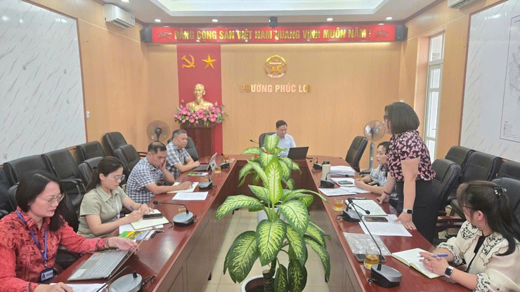Đảng ủy phường Phúc Lợi kiểm tra công tác phòng, chống tham nhũng và thực hành tiết kiệm, chống lãng phí, tiêu cực- Ảnh 4. Đảng ủy phường Phúc Lợi kiểm tra công tác phòng, chống tham nhũng và thực hành tiết kiệm, chống lãng phí, tiêu cực- Ảnh 4.