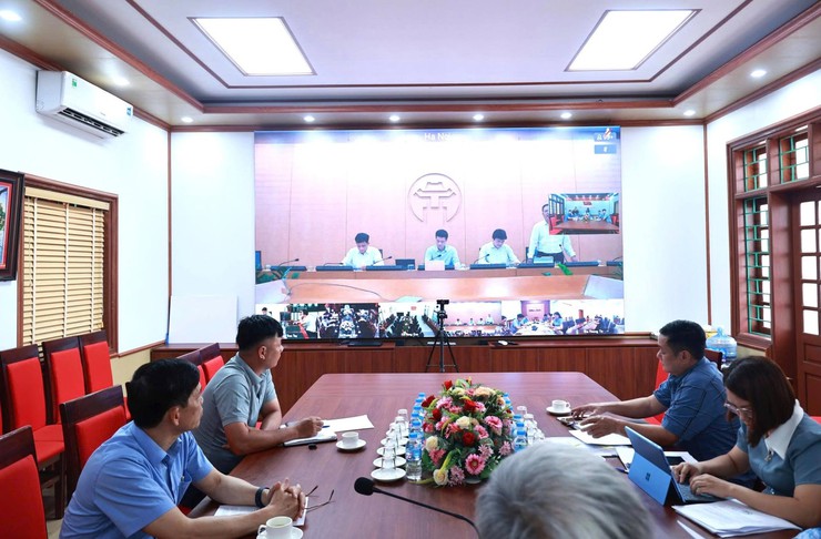 Xã Ứng Thiên tham dự hội nghị trực tuyến về tăng cường quản lý giết mổ, vận chuyển và kinh doanh động vật, sản phẩm động vật- Ảnh 3.