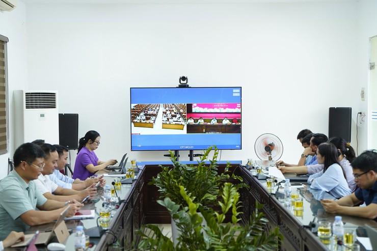 Hội thảo khoa học cấp quốc gia 'Một số vấn đề lý luận và thực tiễn về hoàn thiện mô hình chính quyền địa phương 2 cấp'- Ảnh 4.