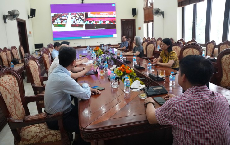 PHƯỜNG SƠN TÂY THAM DỰ HỘI THẢO KHOA HỌC CẤP QUỐC GIA VỀ HOÀN THIỆN MÔ HÌNH CHÍNH QUYỀN ĐỊA PHƯƠNG HAI CẤP- Ảnh 2.