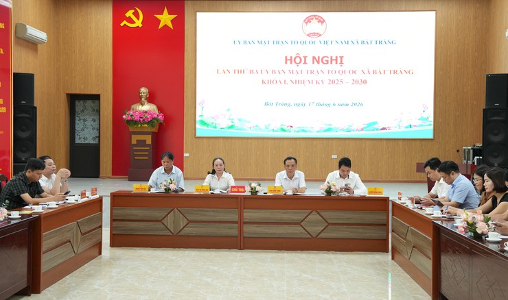 Uỷ ban MTTQ Việt Nam xã Bát Tràng tổ chức hội nghị lần thứ Ba đánh giá kết quả hoạt động 6 tháng đầu năm 2026- Ảnh 1.