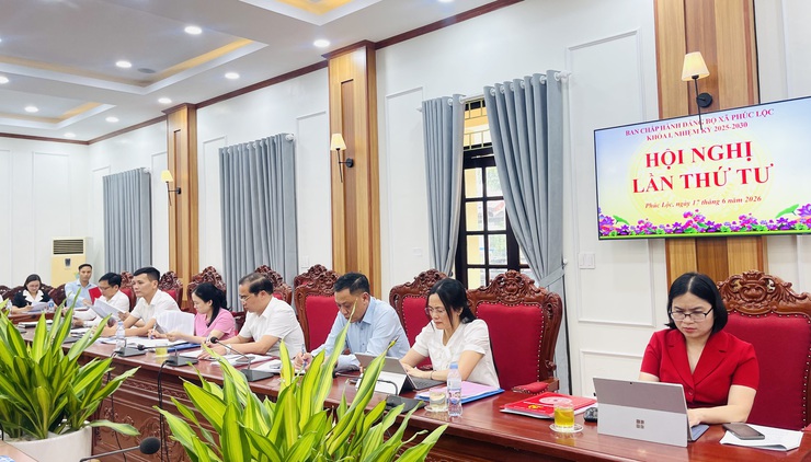 Hội nghị lần thứ Tư Ban Chấp hành Đảng bộ xã Phúc Lộc khoá I, nhiệm kỳ 2025-2030 thảo luận nhiều nội dung quan trọng phục vụ phát triển địa phương- Ảnh 2.