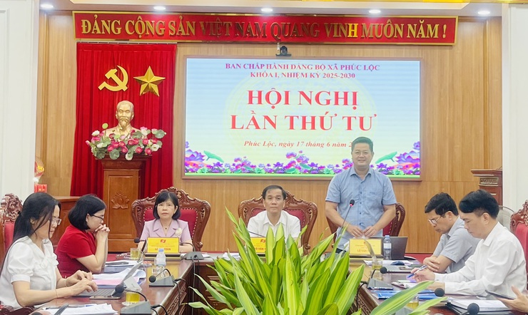 Hội nghị lần thứ Tư Ban Chấp hành Đảng bộ xã Phúc Lộc khoá I, nhiệm kỳ 2025-2030 thảo luận nhiều nội dung quan trọng phục vụ phát triển địa phương- Ảnh 10.