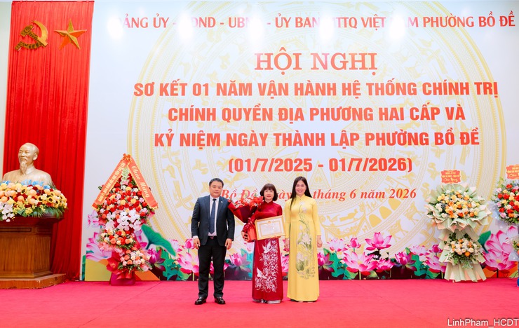 Phường Bồ Đề tổ chức Hội nghị Sơ kết 01 năm vận hành hệ thống chính trị chính quyền địa phương 02 cấp và kỷ niệm ngày thành lập phường Bồ Đề (01/7/2025-01/7/2026)- Ảnh 3.