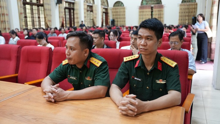 Dương Hòa khai mạc lớp bồi dưỡng kiến thức Quốc phòng và An ninh đối tượng 4 đợt 2 năm 2026- Ảnh 3.