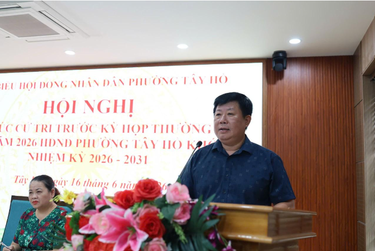 Đại biểu HĐND phường Tây Hồ tiếp xúc cử tri trước kỳ họp thường lệ giữa năm 2026: Lắng nghe dân, quyết liệt tháo gỡ "điểm nghẽn" dân sinh- Ảnh 6.