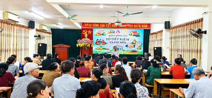 Tập huấn nghiệp vụ cho Ban quản lý Tổ Tiết kiệm và vay vốn năm 2026 tại phường Sơn Tây- Ảnh 1.