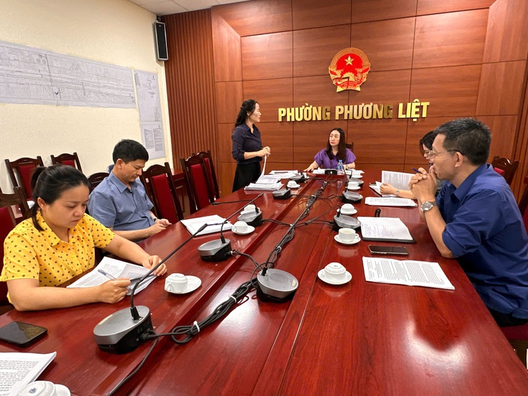 Ban Kinh tế - Ngân sách HĐND tiến hành thẩm tra các nội dung trình kỳ họp thứ hai HĐND phường khóa II, nhiệm kỳ 2026-2031- Ảnh 1.