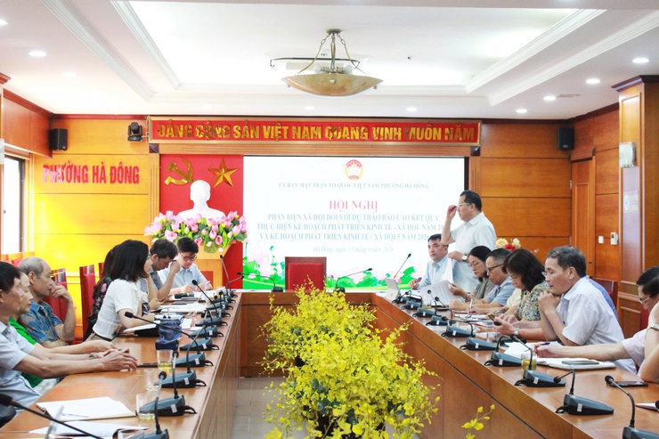 Ủy ban MTTQ Việt Nam phường Hà Đông phản biện xã hội đối với dự thảo kế hoạch phát triển kinh tế - xã hội 5 năm giai đoạn 2026 - 2030 - Ảnh 1.