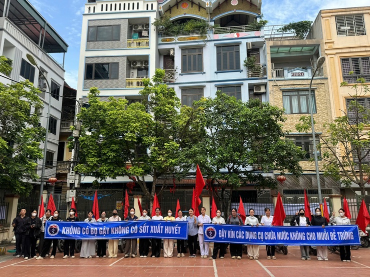 Phường Xuân Đỉnh hưởng ứng Ngày ASEAN phòng chống sốt xuất huyết- Ảnh 1.
