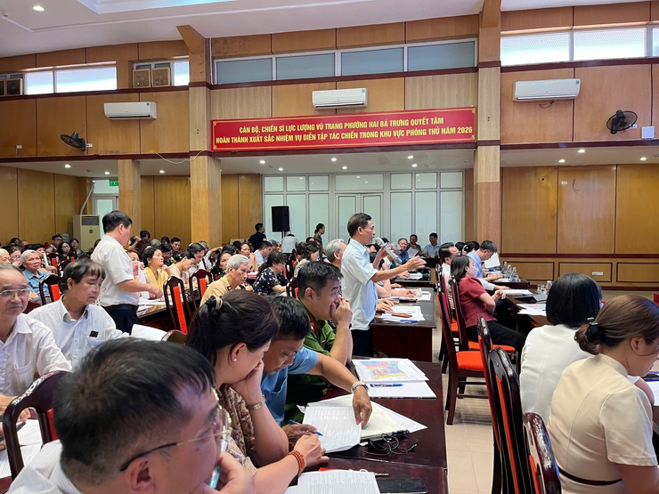 Hội nghị triển khai sắp xếp, tổ chức lại tổ dân phố trên địa bàn phường Hai Bà Trưng.- Ảnh 6.