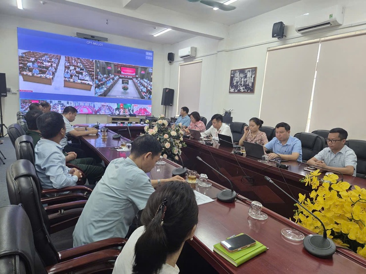 Bình Minh tham dự hội nghị trực tuyến Hội thảo khoa học cấp quốc gia “Một số vấn đề lý luận và thực tiễn về hoàn thiện mô hình chính quyền địa phương hai cấp”- Ảnh 3.