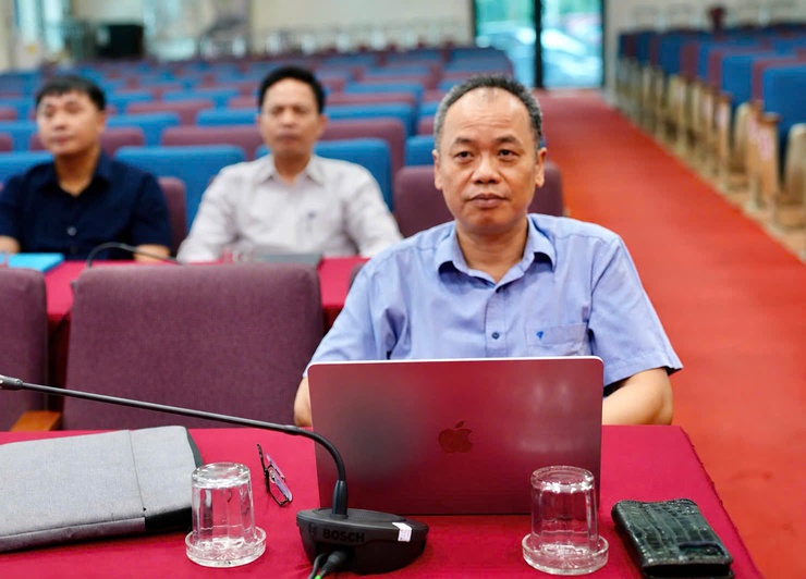 XÃ KIM ANH THAM DỰ TRỰC TUYẾN HỘI THẢO KHOA HỌC CẤP QUỐC GIA VỀ MỘT SỐ VẤN ĐỀ LÝ LUẬN VÀ THỰC TIỄN VỀ HOÀN THIỆN MÔ HÌNH CHÍNH QUYỀN ĐỊA PHƯƠNG 2 CẤP- Ảnh 2.