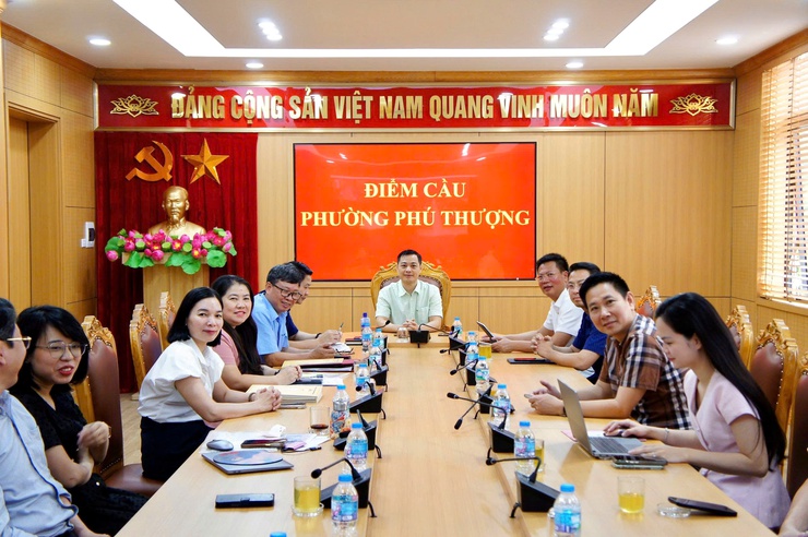 Phường Phú Thượng tham dự Hội thảo khoa học cấp quốc gia về hoàn thiện mô hình chính quyền địa phương 2 cấp- Ảnh 1.