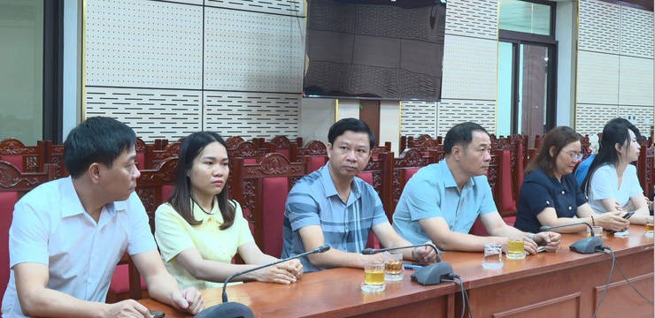 Phúc Thọ tiếp sóng Hội thảo khoa học cấp quốc gia "Một số vấn đề lý luận và thực tiễn về hoàn thiện mô hình chính quyền địa phương hai cấp".- Ảnh 2.