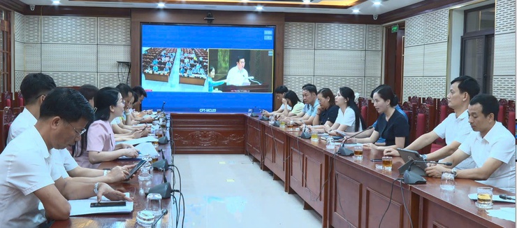 Phúc Thọ tiếp sóng Hội thảo khoa học cấp quốc gia "Một số vấn đề lý luận và thực tiễn về hoàn thiện mô hình chính quyền địa phương hai cấp".- Ảnh 4.