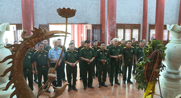 CỤM THI ĐUA SỐ 10 HỘI CỰU CHIẾN BINH THÀNH PHỐ HÀ NỘI SƠ KẾT PHONG TRÀO THI ĐUA "CỰU CHIẾN BINH GƯƠNG MẪU" 6 THÁNG ĐẦU NĂM 2026- Ảnh 8.