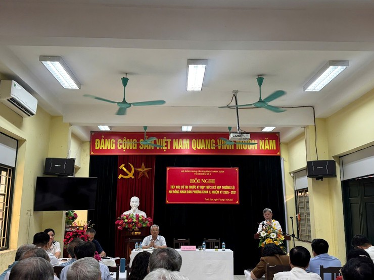 Tổ đại biểu số 3 HĐND phường Thanh Xuân tiếp xúc cử tri trước kỳ họp thứ 3 (kỳ họp thường lệ) HĐND phường khóa II, nhiệm kỳ 2026 - 2031.- Ảnh 6.