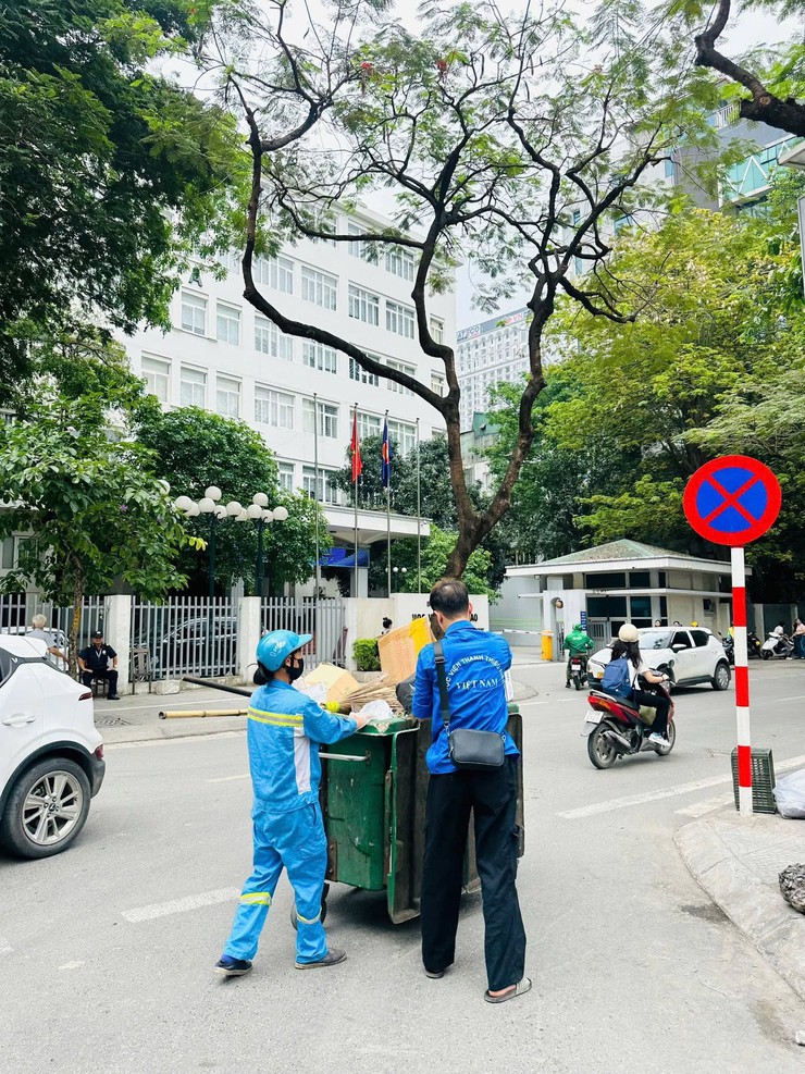 THÁO GỠ “05 ĐIỂM NGHẼN” – BÀI TOÁN QUẢN TRỊ ĐÔ THỊ TỪ THỰC TIỄN PHƯỜNG LÁNG- Ảnh 4.
