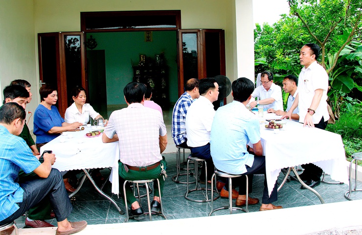 ỦY BAN MTTQ VIỆT NAM XÃ PHÚC SƠN TRAO HỖ TRỢ XÂY DỰNG NHÀ ĐẠI ĐOÀN KẾT CHO HỘ BÀ LÊ THỊ NÕN, THÔN LAI TẢO- Ảnh 2.