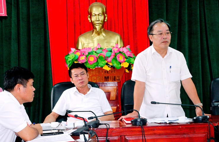 Ban Kinh tế - Ngân sách và Ban Văn hóa - Xã hội HĐND xã Phúc Sơn tổ chức Hội nghị thẩm tra các báo cáo, tờ trình và dự thảo nghị quyết thuộc thẩm quyền trình Kỳ họp thứ Hai HĐND xã khóa II, nhiệm kỳ- Ảnh 4.