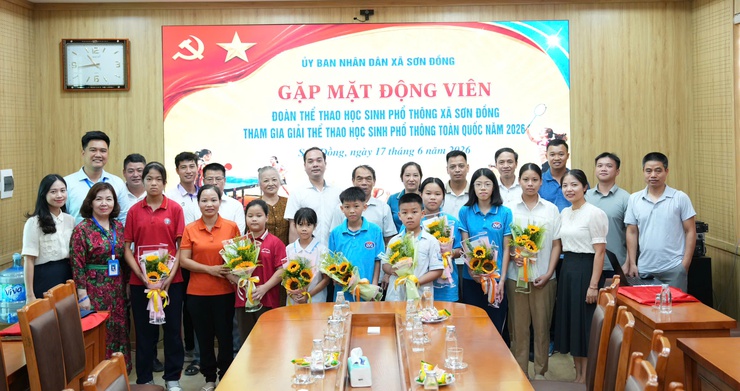 UBND xã Sơn Đồng gặp mặt, động viên học sinh tham gia Giải thể thao học sinh cấp quốc gia- Ảnh 3.