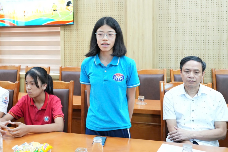 UBND xã Sơn Đồng gặp mặt, động viên học sinh tham gia Giải thể thao học sinh cấp quốc gia- Ảnh 4.