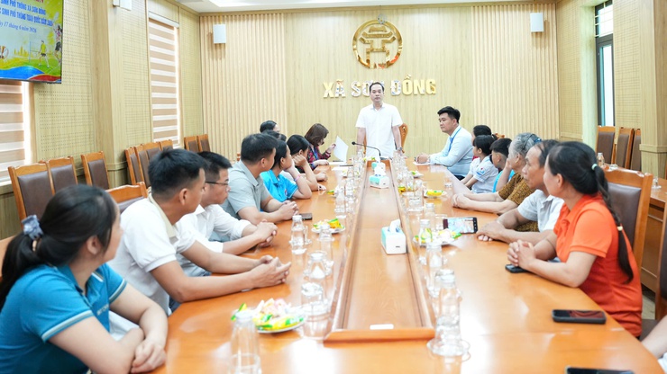 UBND xã Sơn Đồng gặp mặt, động viên học sinh tham gia Giải thể thao học sinh cấp quốc gia- Ảnh 2.