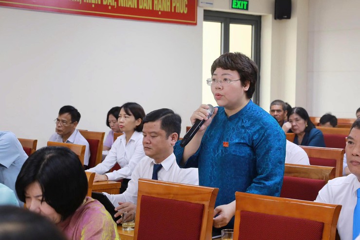 Kỳ họp thứ hai HĐND phường Dương Nội quyết nghị nhiều nội dung quan trọng thúc đẩy phát triển địa phương- Ảnh 5.
