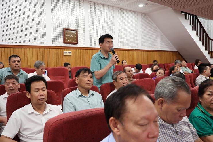 Cử tri các phường Việt Hưng, Long Biên, Bồ Đề và Phúc Lợi tiếp xúc Đại biểu HĐND thành phố Hà Nội trước kỳ họp thường lệ giữa năm 2026- Ảnh 8.