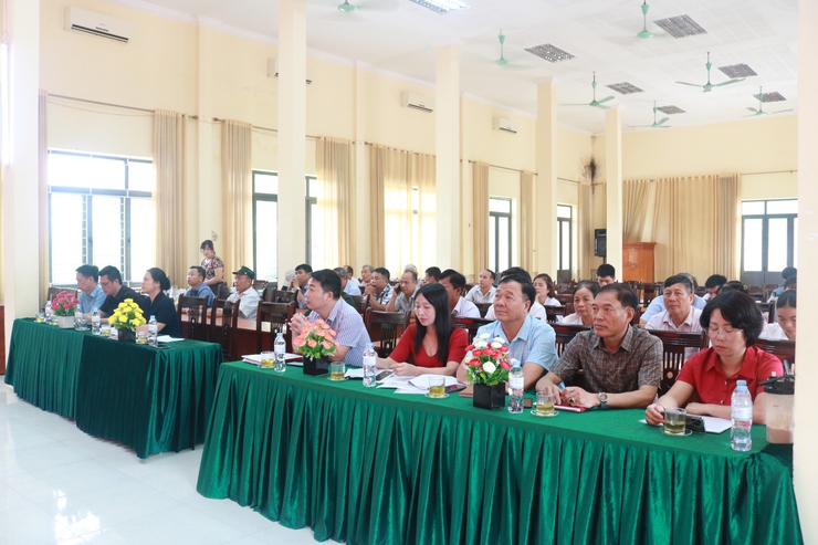 Hội nghị phản biện, đóng góp ý kiến vào dự thảo Báo cáo tình hình phát triển kinh tế - xã hội 6 tháng đầu năm 2026- Ảnh 2.