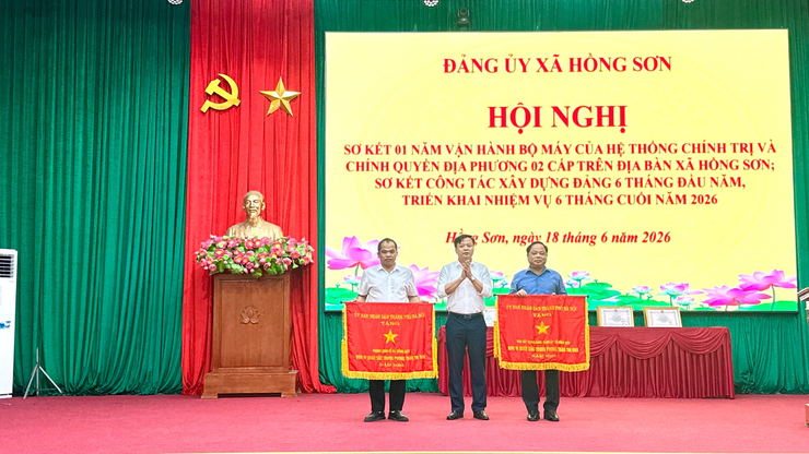 Xã Hồng Sơn sơ kết 01 năm vận hành bộ máy của hệ thống chính trị và chính quyền địa phương 02 cấp và triển khai nhiệm vụ 6 tháng cuối năm 2026.- Ảnh 2.