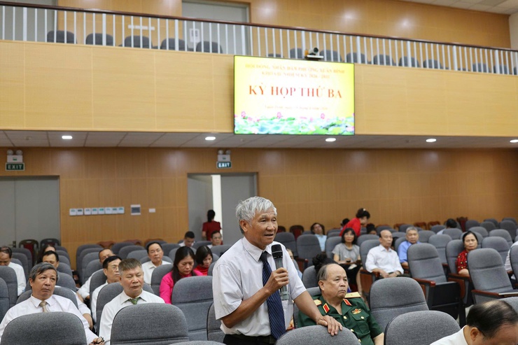 Phường Xuân Đỉnh tổ chức thành công Kỳ họp thứ Ba HĐND Phường Khoá II, Nhiệm kỳ 2026 – 2031.- Ảnh 7.