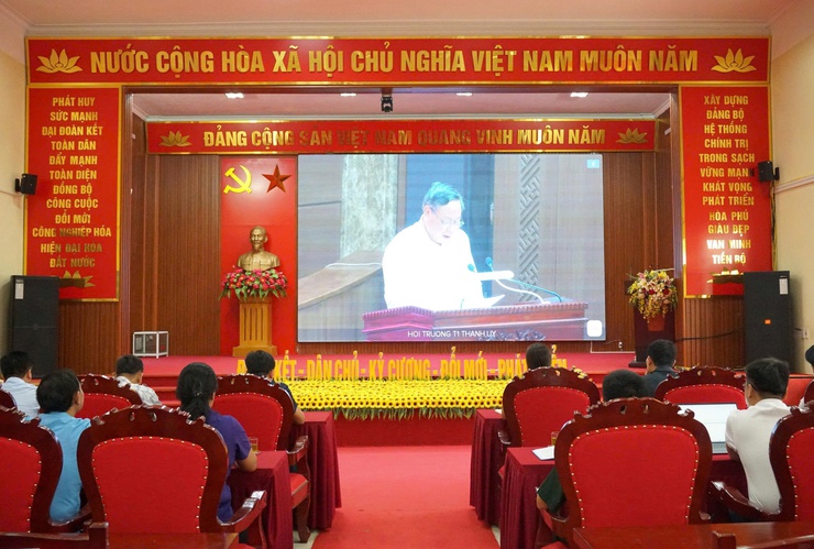Hội thảo khoa học cấp quốc gia “Một số vấn đề lý luận và thực tiễn về hoàn thiện mô hình chính quyền địa phương hai cấp”- Ảnh 2.